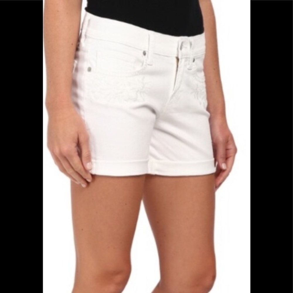 lucky brand roll up crafted emboidered shorts c3. - Picture 5 of 16